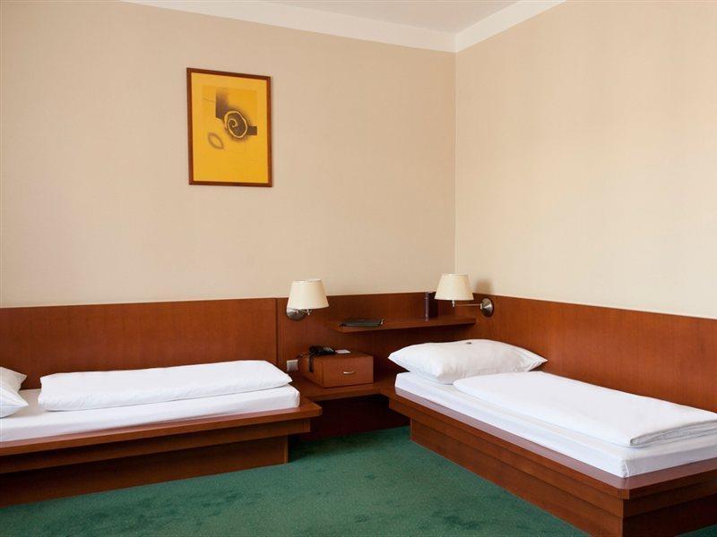 Hotel Popelka Прага Екстериор снимка