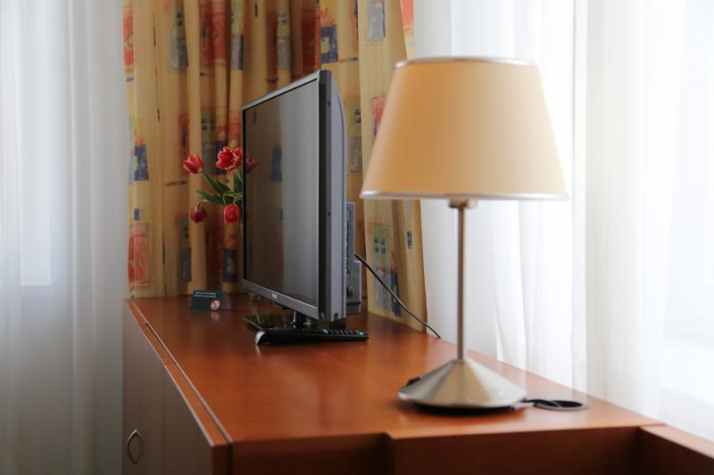 Hotel Popelka Прага Екстериор снимка