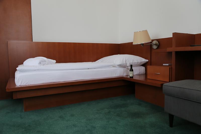 Hotel Popelka Прага Екстериор снимка